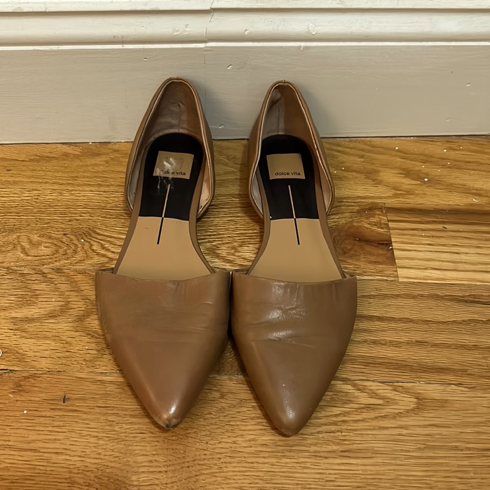 Camel colored dolce vita pointed toe flats